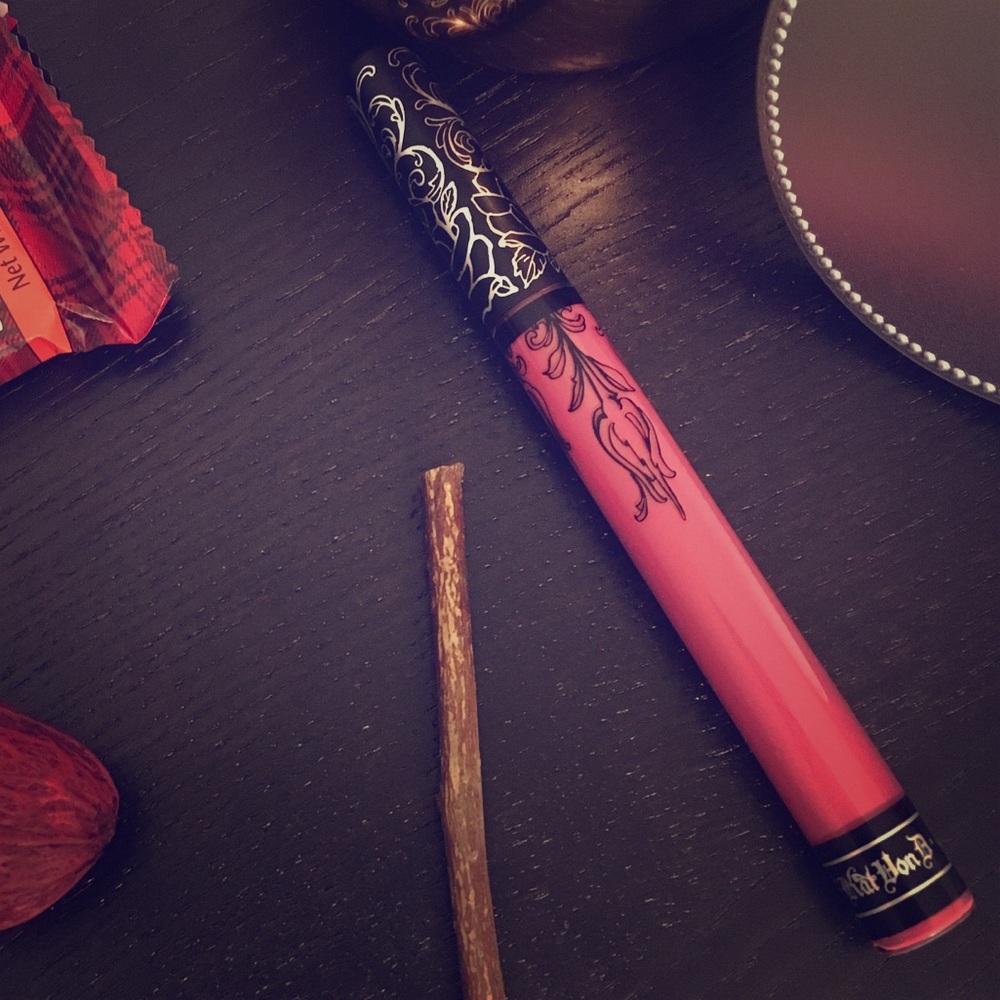 Kay Von D Everlasting Liquid Lipstick - Mother